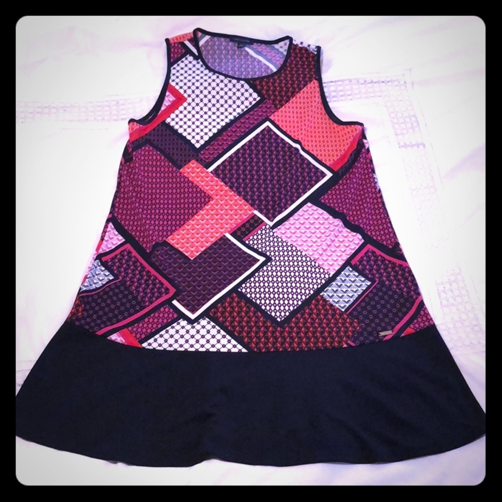 Tommy Hilfiger Patterned Shift Dress - Size 12